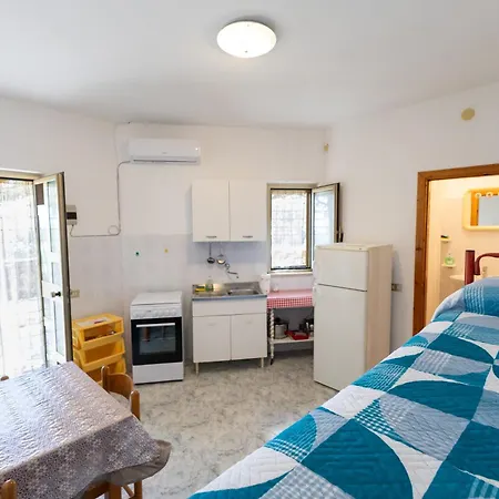 Farm stay Millepini